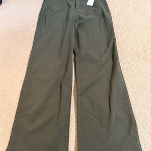 Good American Women's High Rise Good Ease Relaxed Olive Jeans